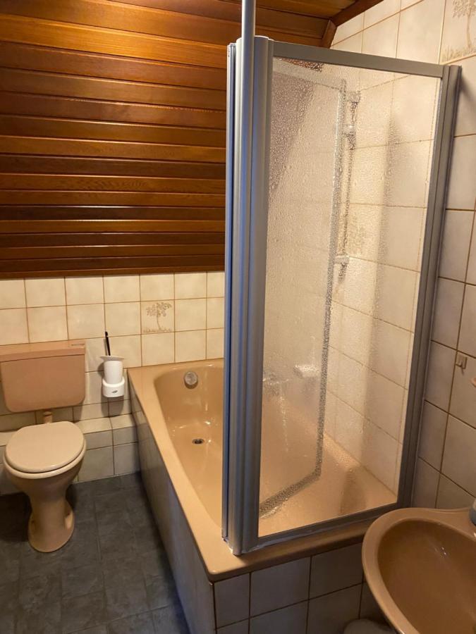 Buddes Wirtshaus Drolshagen Bagian luar foto
